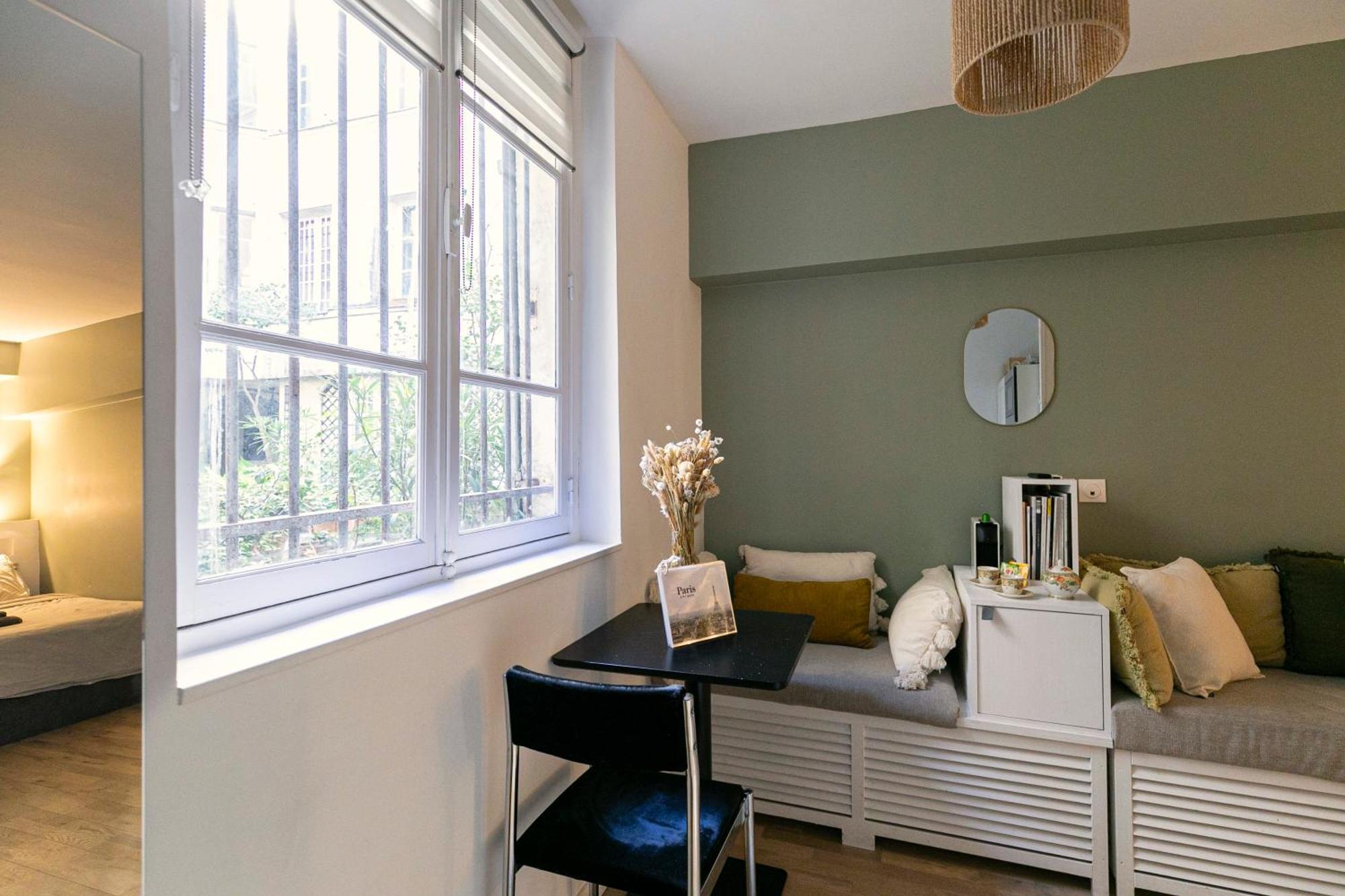 Design And Quiet Studio On Wooded Courtyard ! Paris Exterior photo